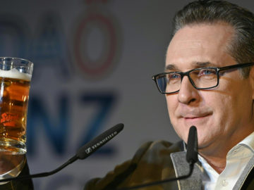 Strache