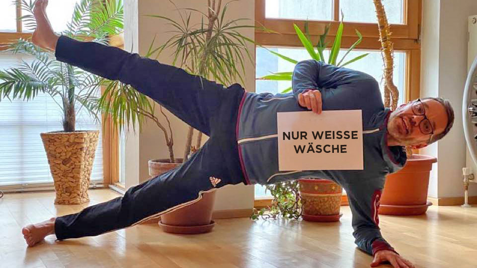 Kickl als Wäscheständer
