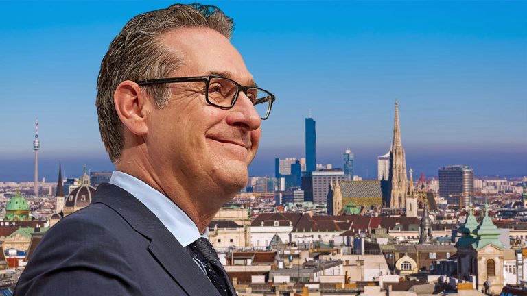 Strache vor Wiener Skyline