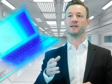 Gernot Blümel beamt Laptop weg