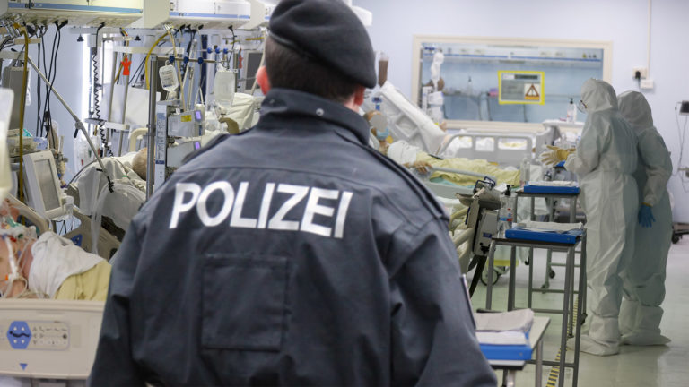 Polizist in Intensivstation