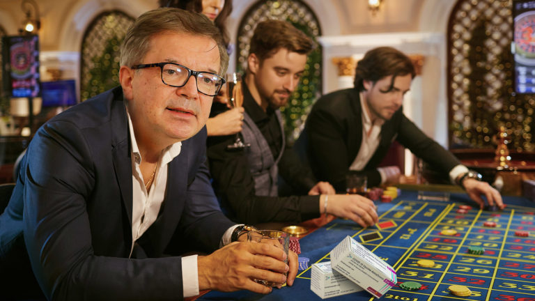 Anschober spielt Roulette
