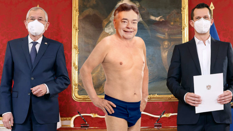 Kogler in Badehose