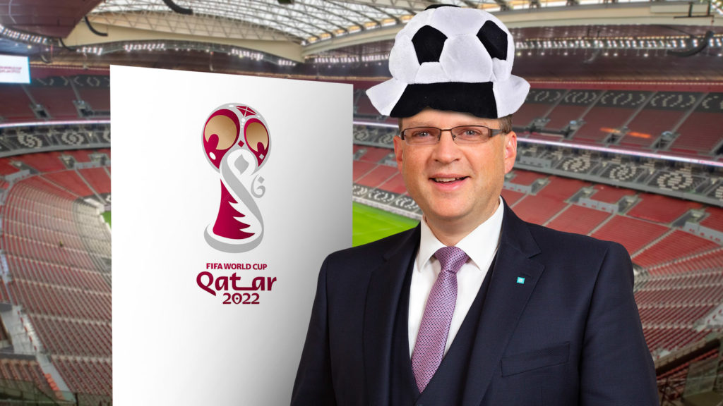 August Wöginger mit Fußball-Hut