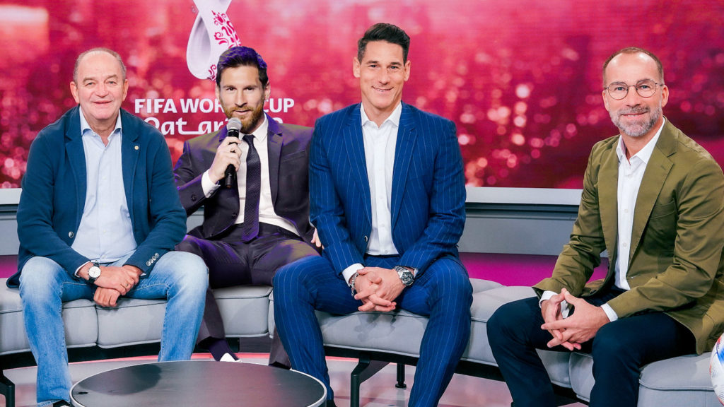 Messi im ORF Studio neben Prohaska, Payer und Mählich