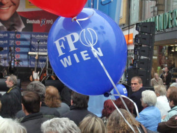Ein FPÖ Wahlkampfballon