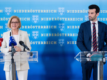 Mikl-Leitner und Landbauer