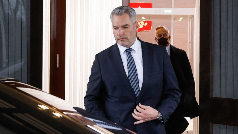 Nehammer in Moskau
