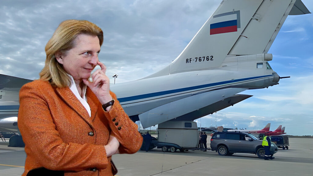 Kneissl neben Militärmaschine