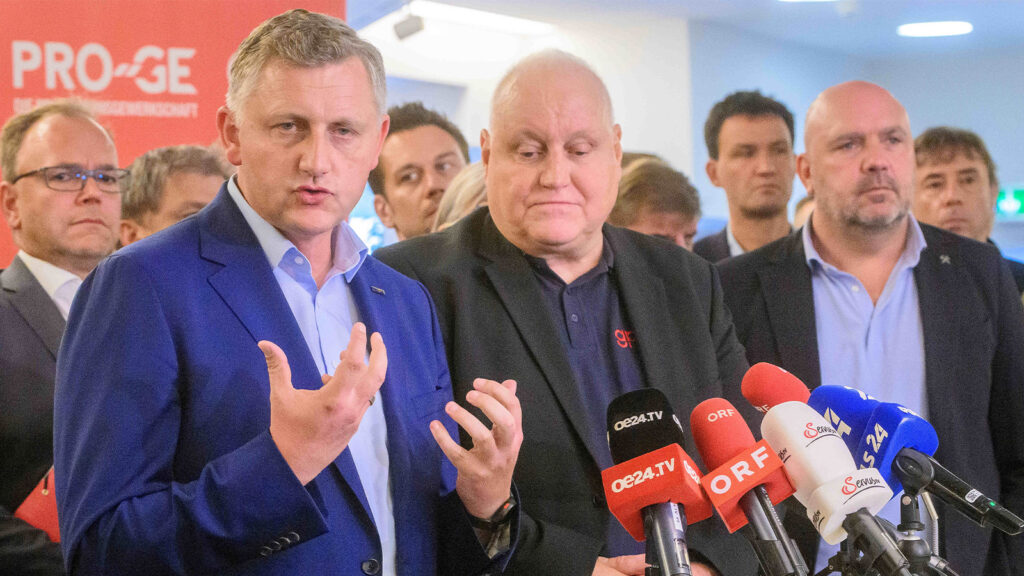 Gewerkschafter Reinhold Binder bei einer Pressekonferenz