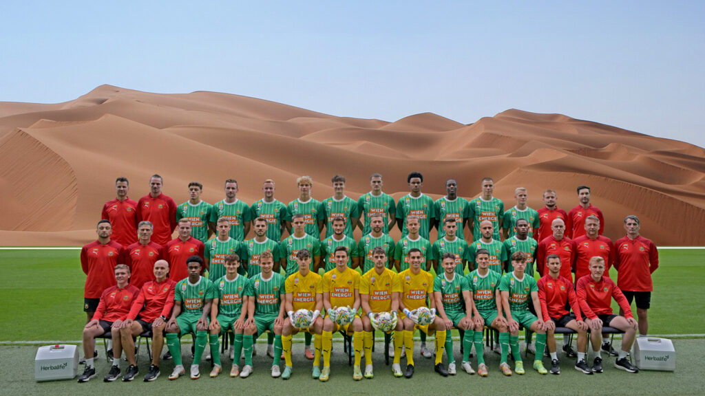 Rapid Mannschaft in der Wüste