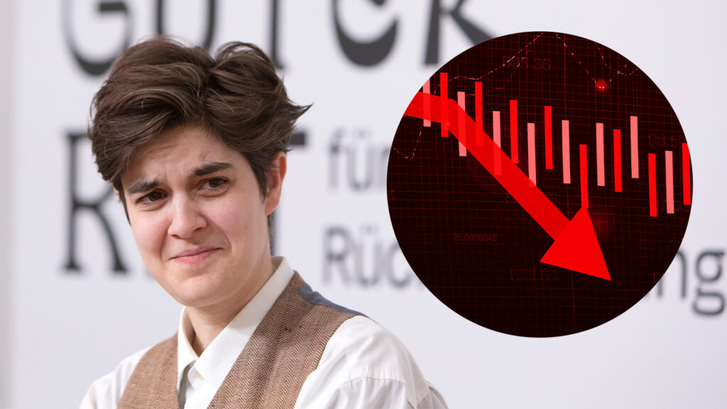 Marlene Engelhorn schaut verzwickt. Daneben ein roter Graph.