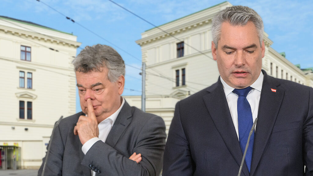 Kogler und Nehammer stehen vor dem DNS-Gebäude
