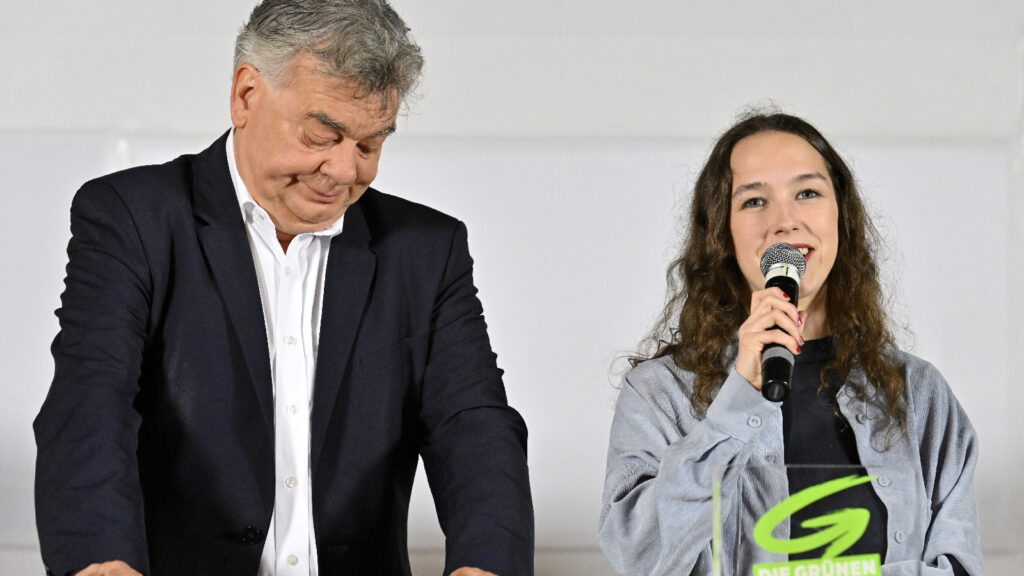 Kogler neben Schilling