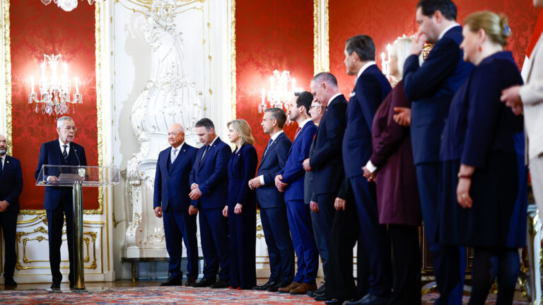 Neue Regierung wird angelobt