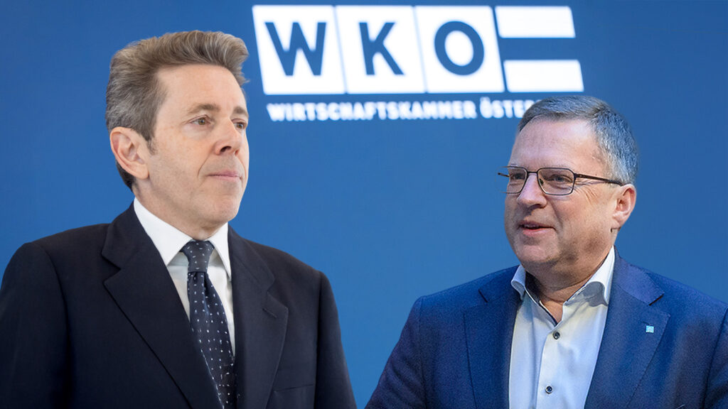 Das Bild zeigt Mahrer und Wöginger in einem Gespräch.