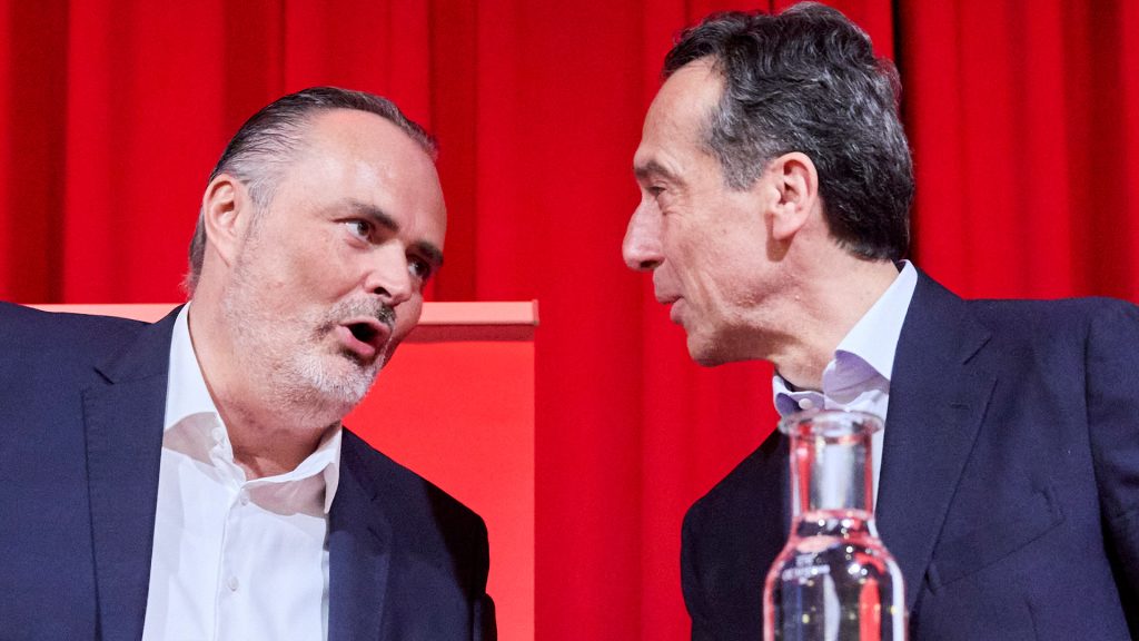 Das Bild zeigt Doskozil und Kern.